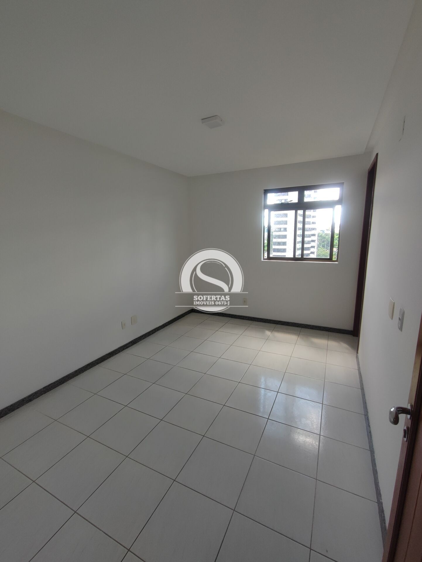 Apartamento à venda com 4 quartos, 240m² - Foto 19