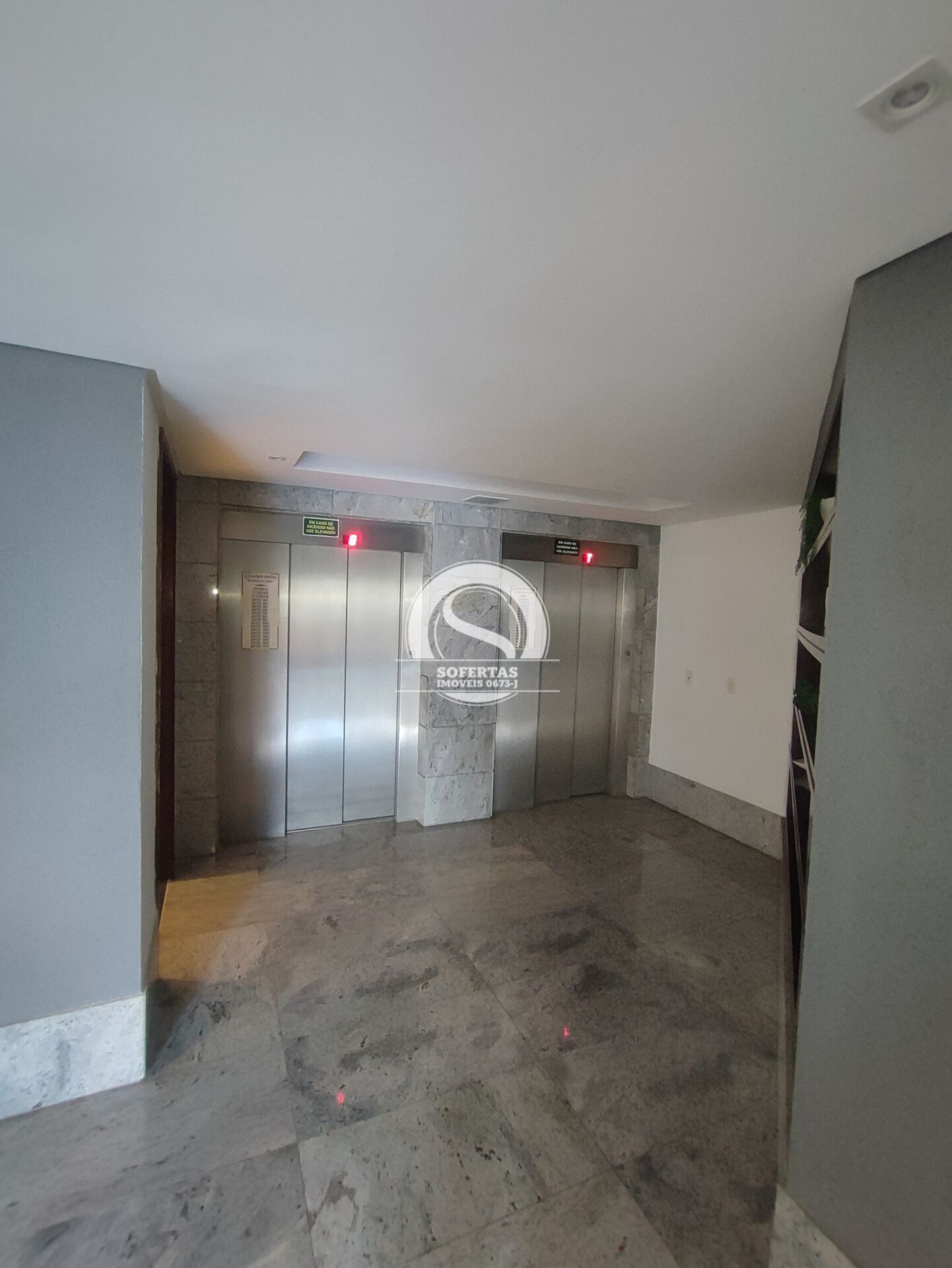 Apartamento à venda com 4 quartos, 240m² - Foto 33