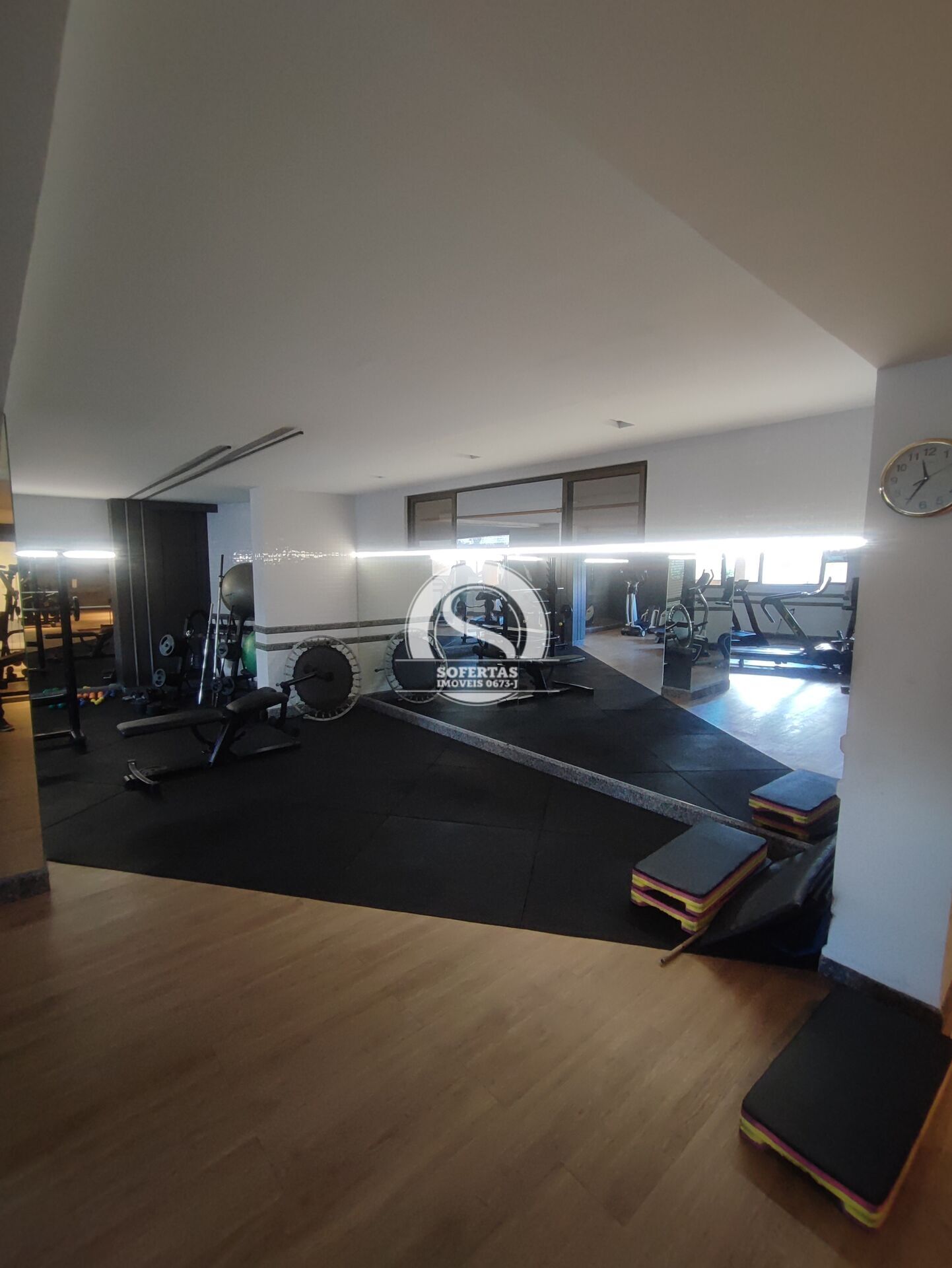 Apartamento à venda com 4 quartos, 240m² - Foto 15