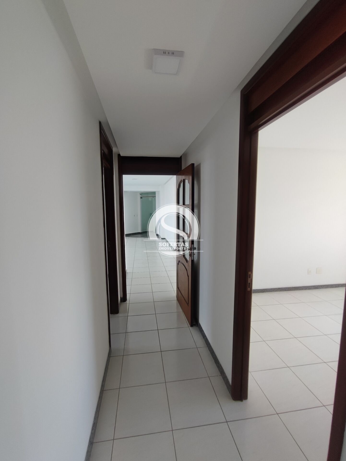 Apartamento à venda com 4 quartos, 240m² - Foto 28