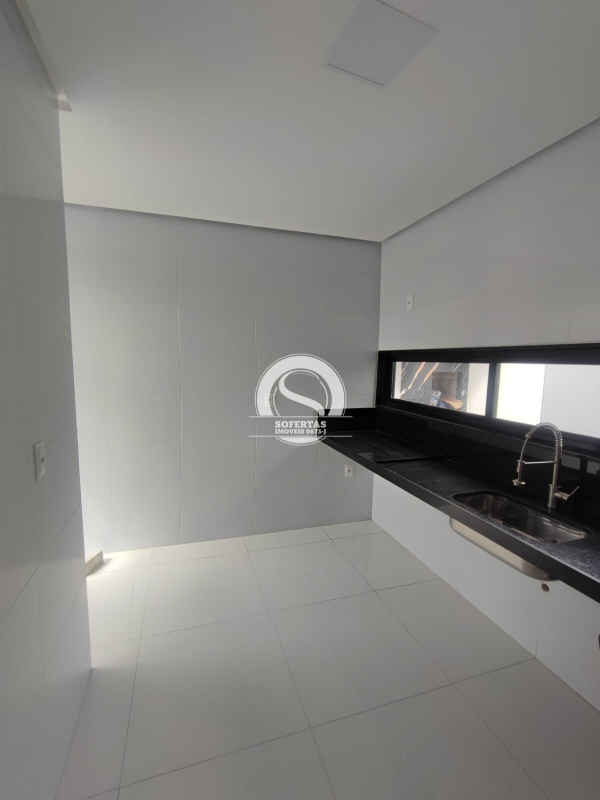 Casa de Condomínio à venda com 3 quartos, 96m² - Foto 4