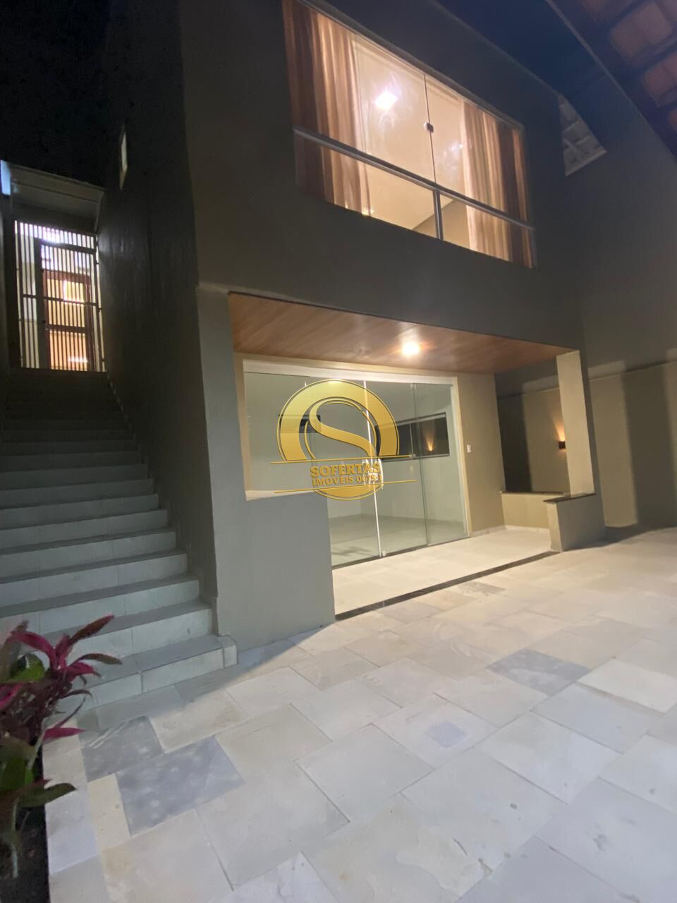 Casa, 5 quartos, 240 m² - Foto 3