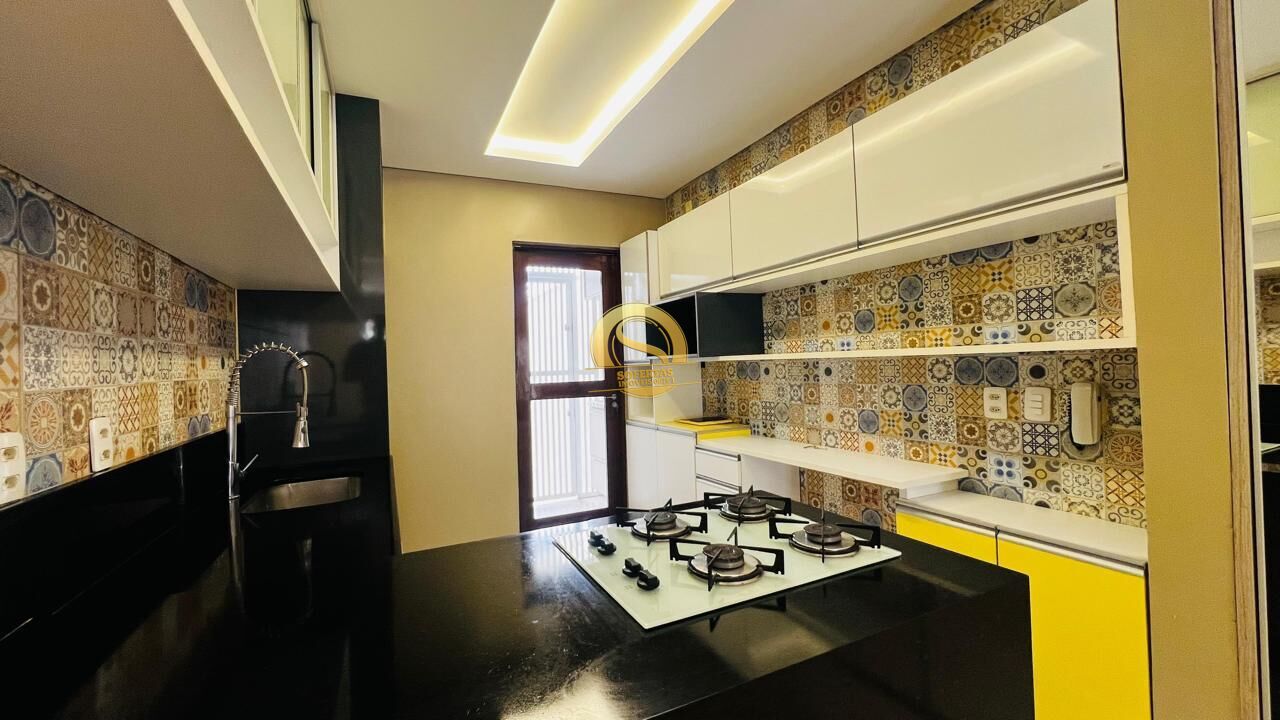 Casa, 5 quartos, 240 m² - Foto 29