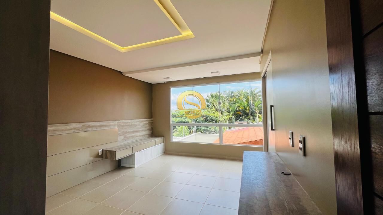 Casa, 5 quartos, 240 m² - Foto 5