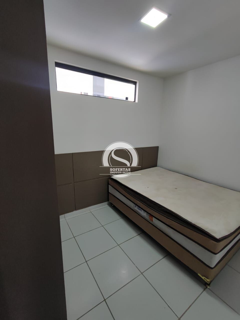 Apartamento à venda com 2 quartos, 64m² - Foto 9