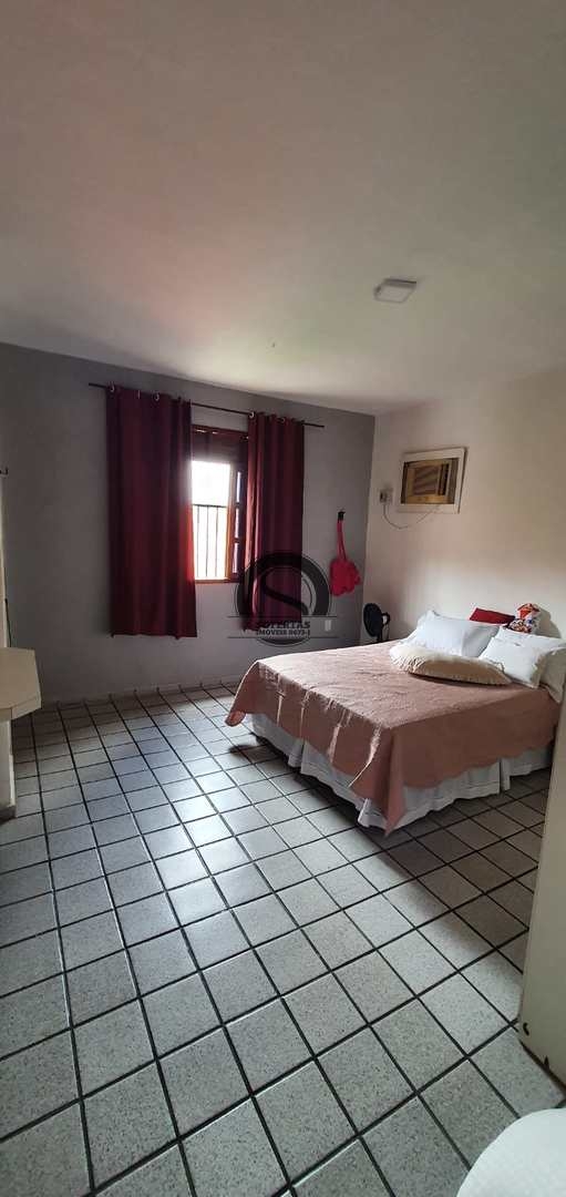 Casa à venda com 4 quartos, 199m² - Foto 13