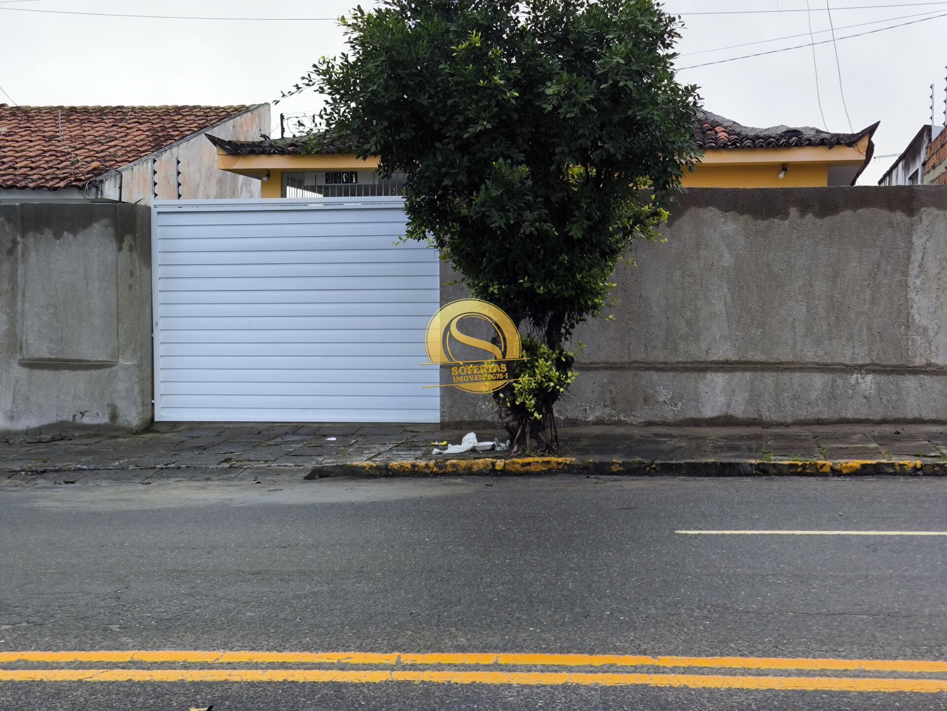 Casa, 4 quartos, 134 m² - Foto 1