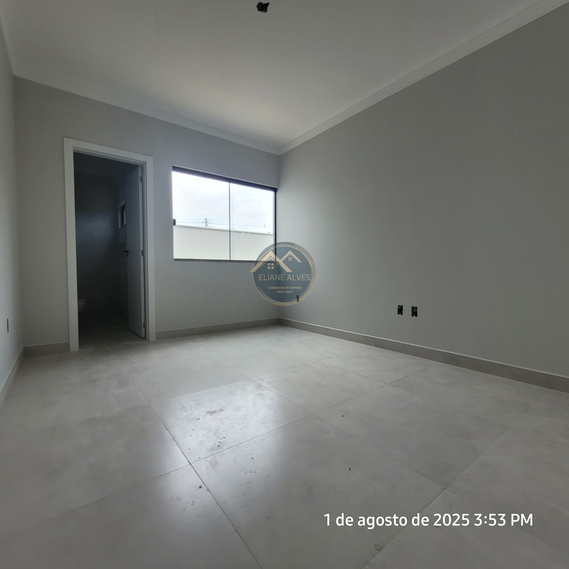 Casa à venda com 3 quartos, 92m² - Foto 11