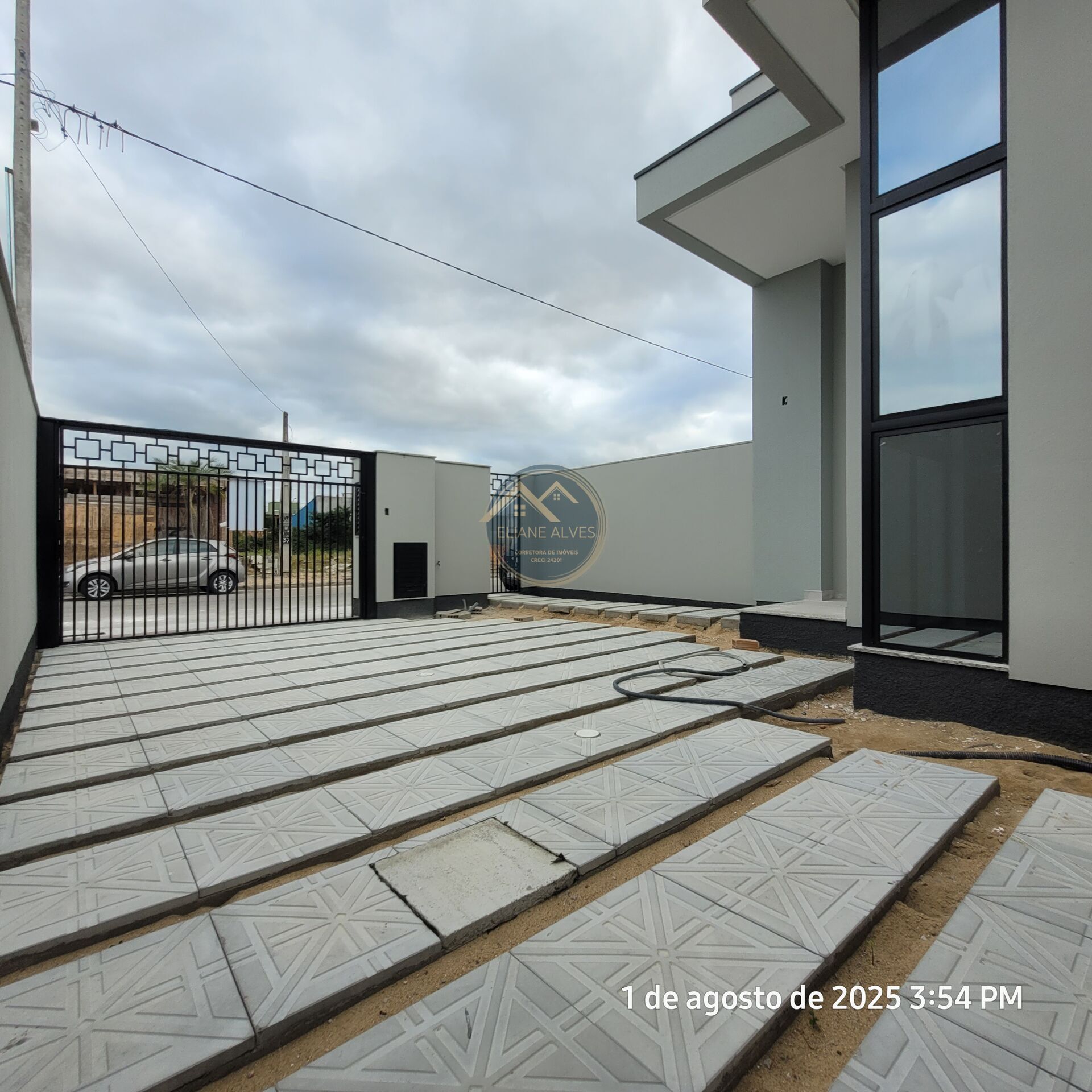 Casa à venda com 3 quartos, 92m² - Foto 5