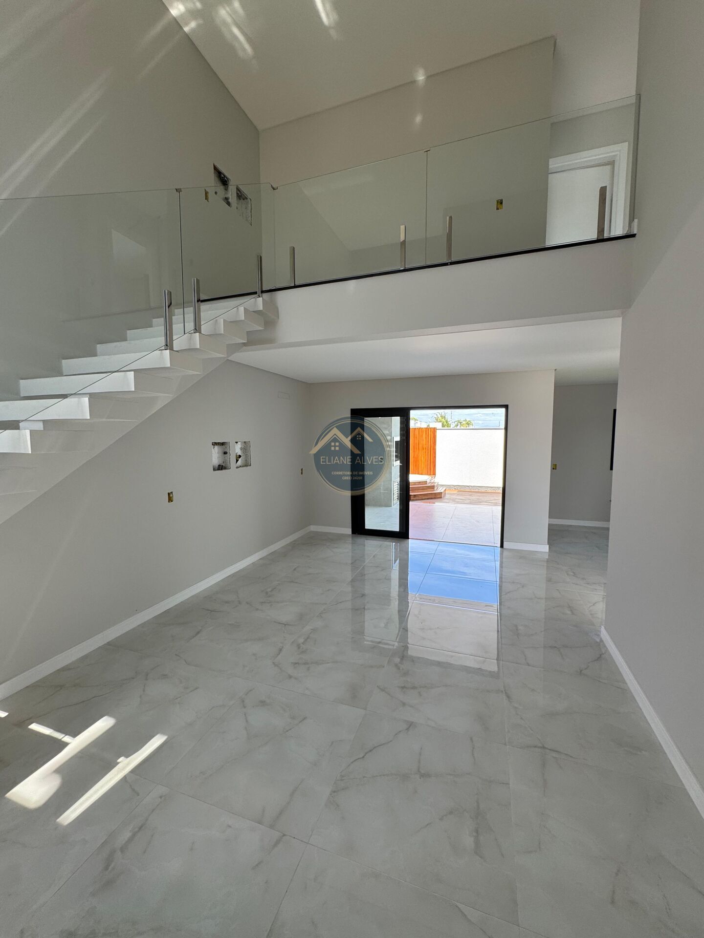 Casa à venda com 3 quartos, 182m² - Foto 18