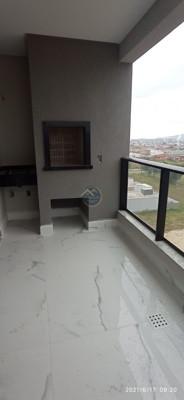 Apartamento à venda com 2 quartos, 79m² - Foto 10