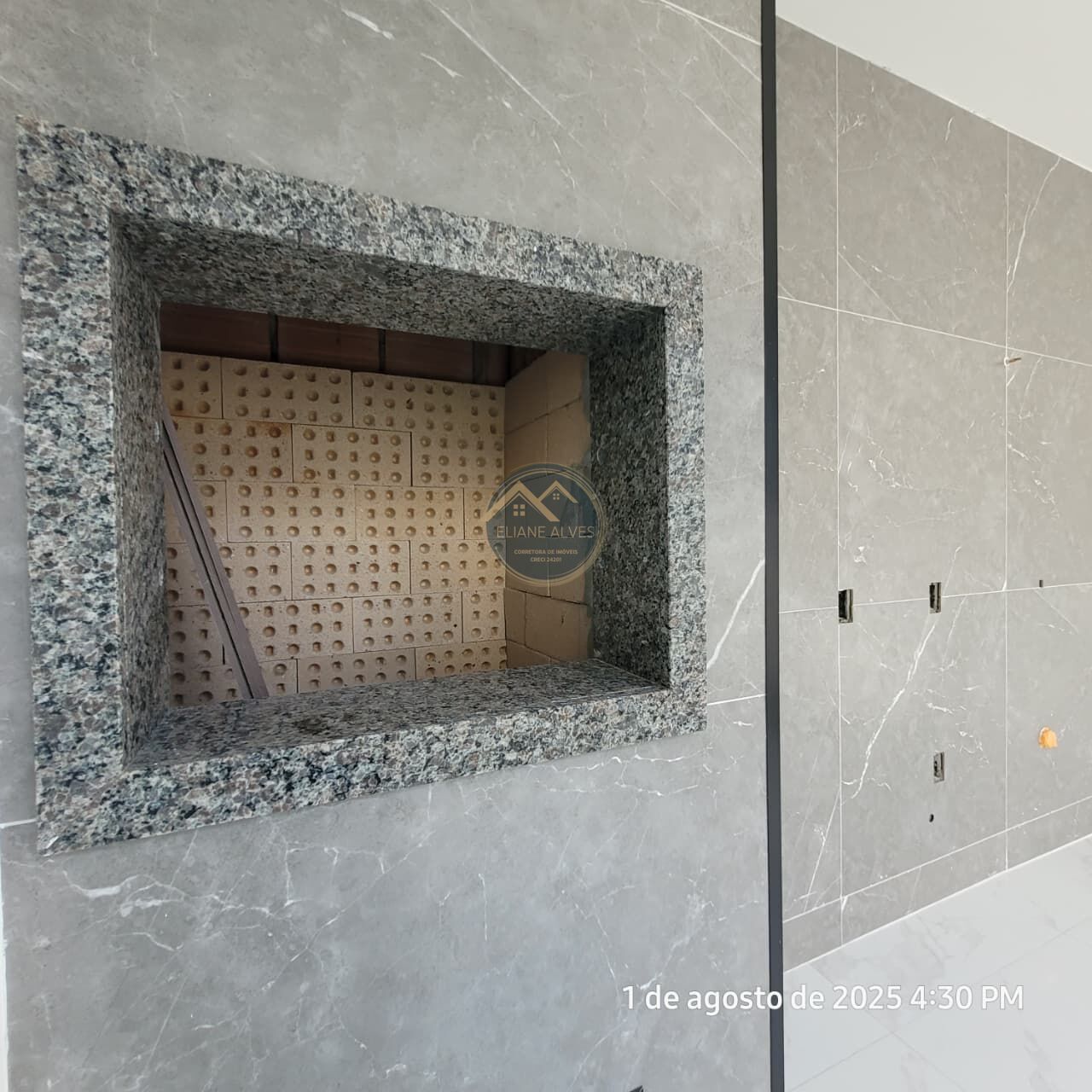 Casa à venda com 2 quartos, 67m² - Foto 12