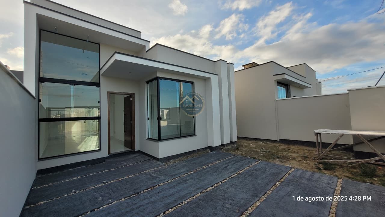 Casa à venda com 2 quartos, 67m² - Foto 5