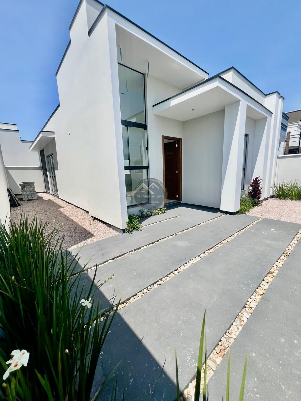 Casa, 2 quartos, 67 m² - Foto 1