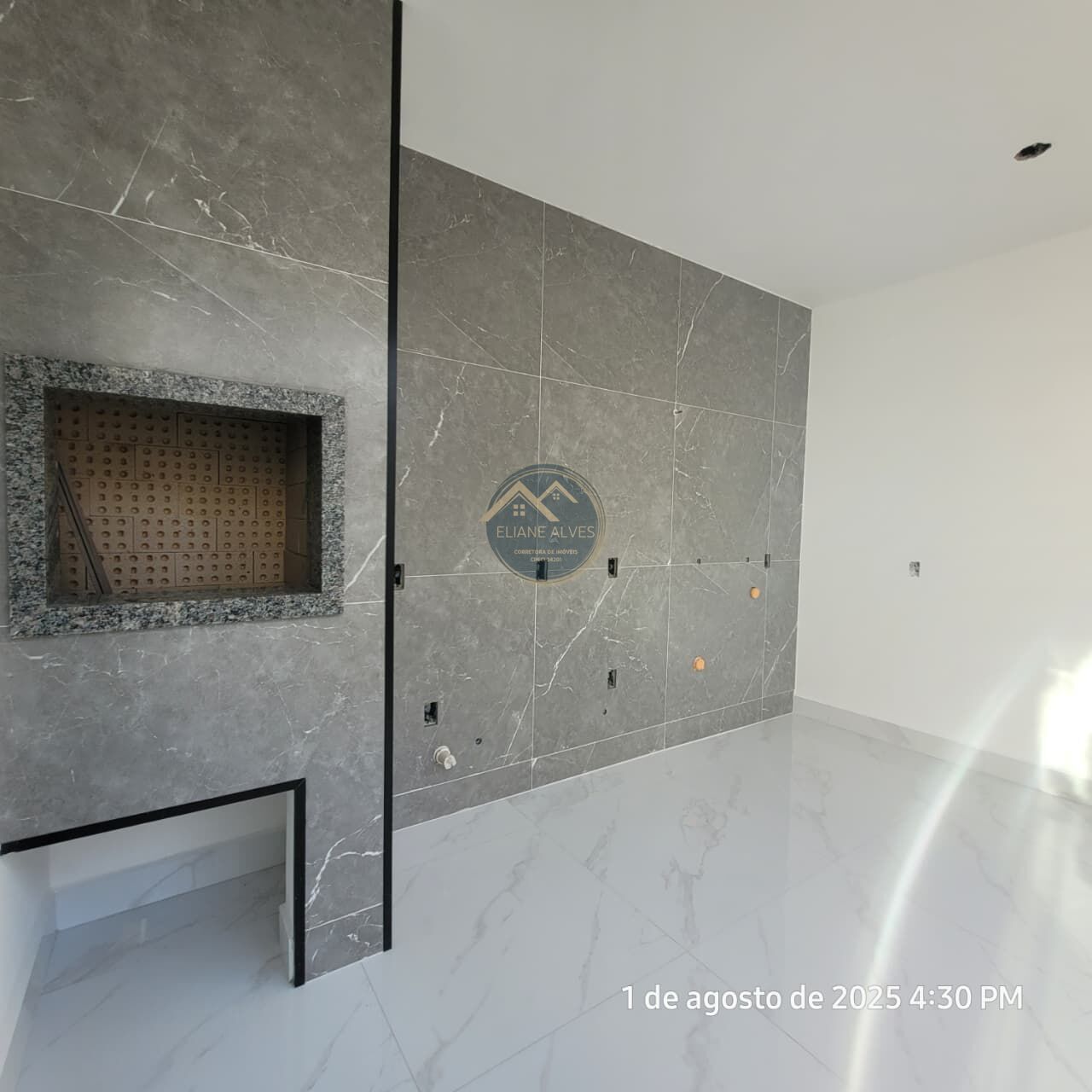 Casa à venda com 2 quartos, 67m² - Foto 10