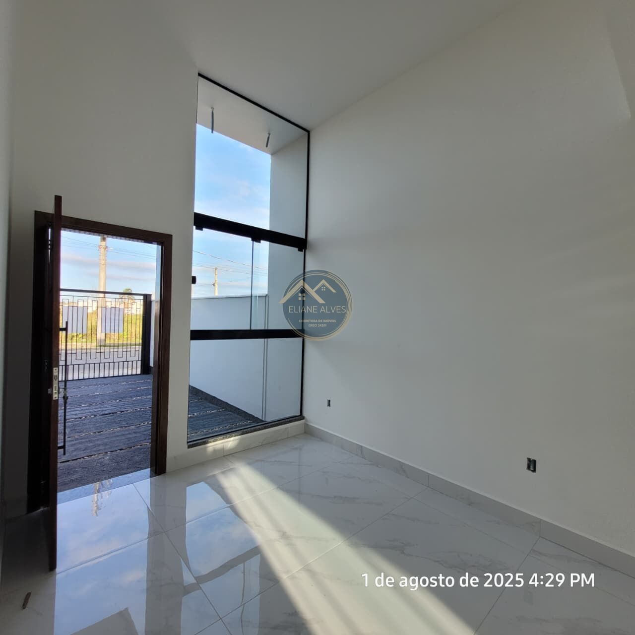 Casa à venda com 2 quartos, 67m² - Foto 6