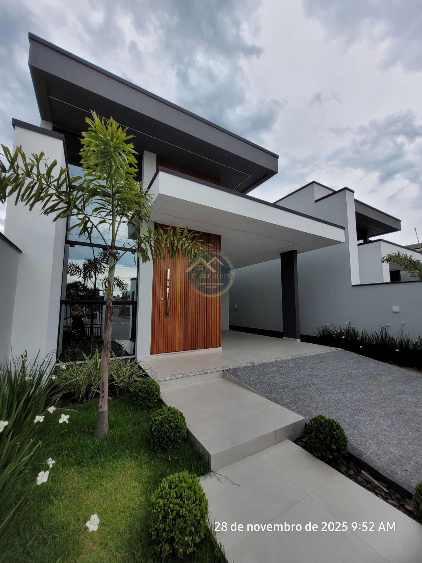 Casa, 3 quartos, 99 m² - Foto 2