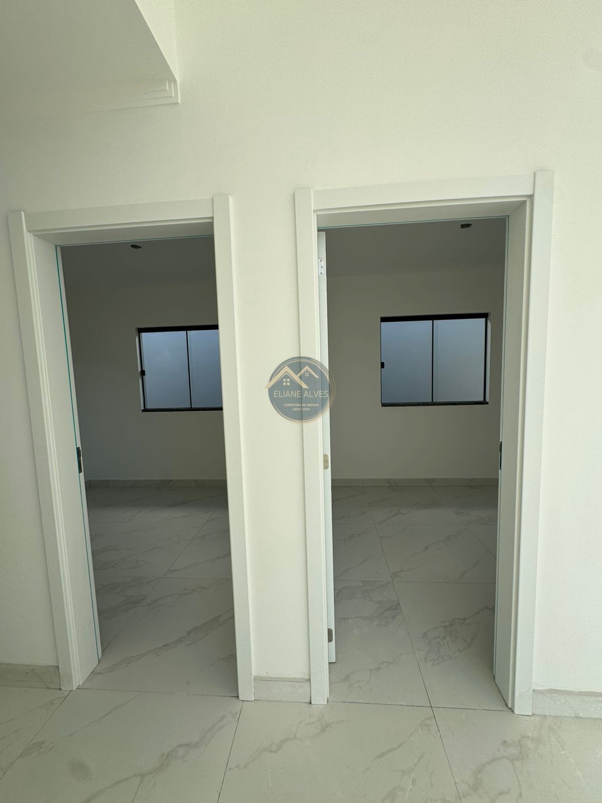 Casa à venda com 3 quartos, 83m² - Foto 9