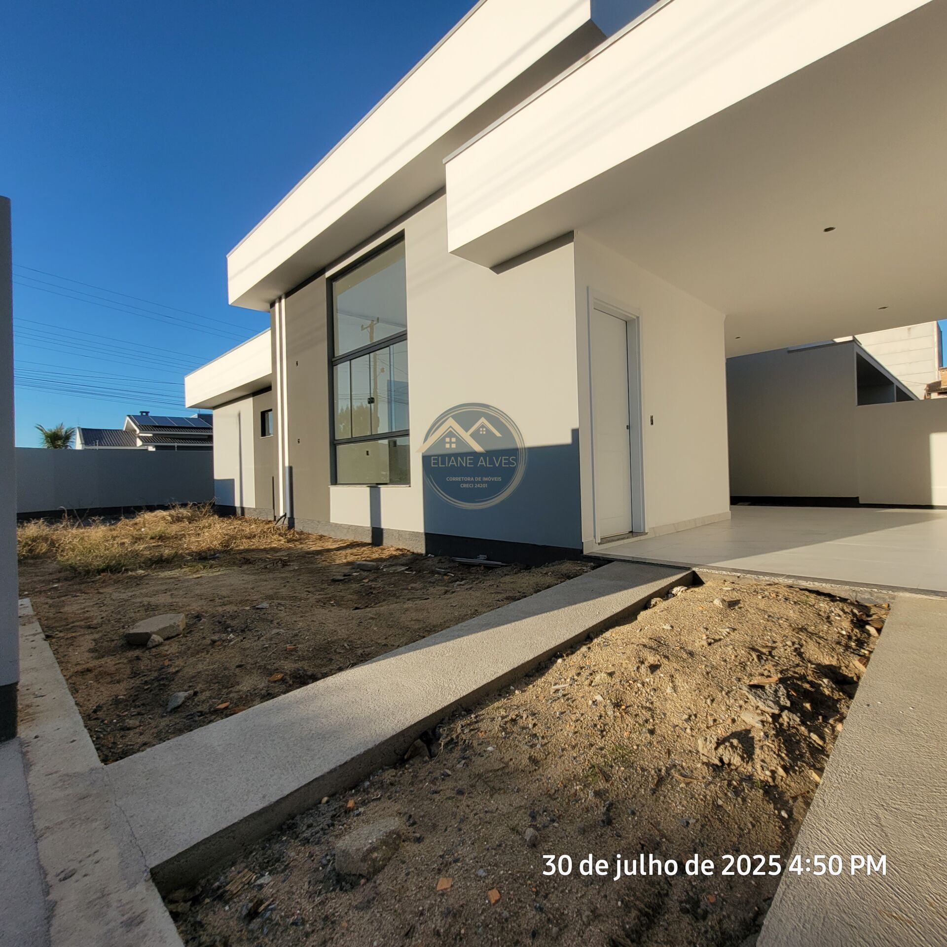 Casa à venda com 3 quartos, 83m² - Foto 3