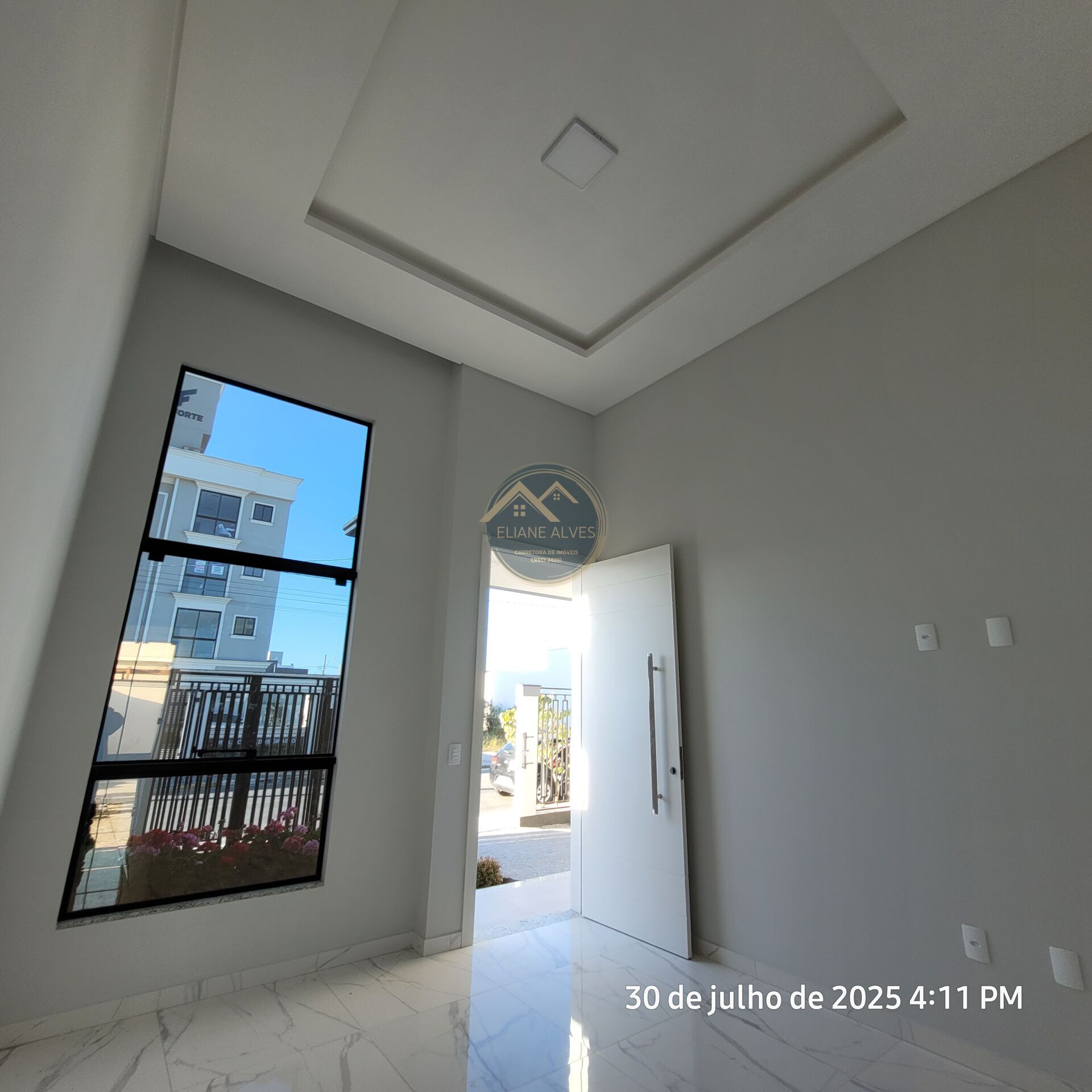 Casa à venda com 3 quartos, 92m² - Foto 7