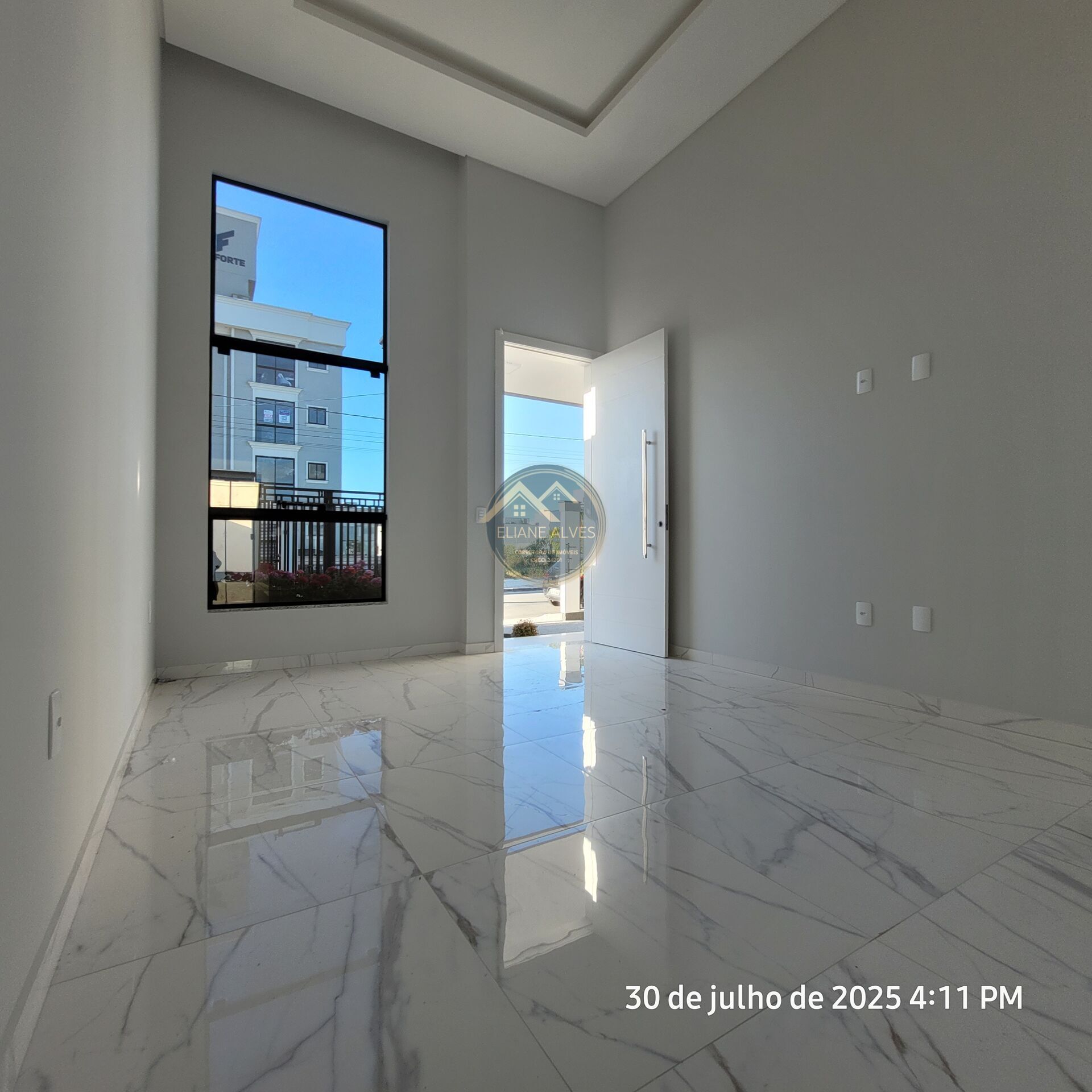 Casa à venda com 3 quartos, 92m² - Foto 6