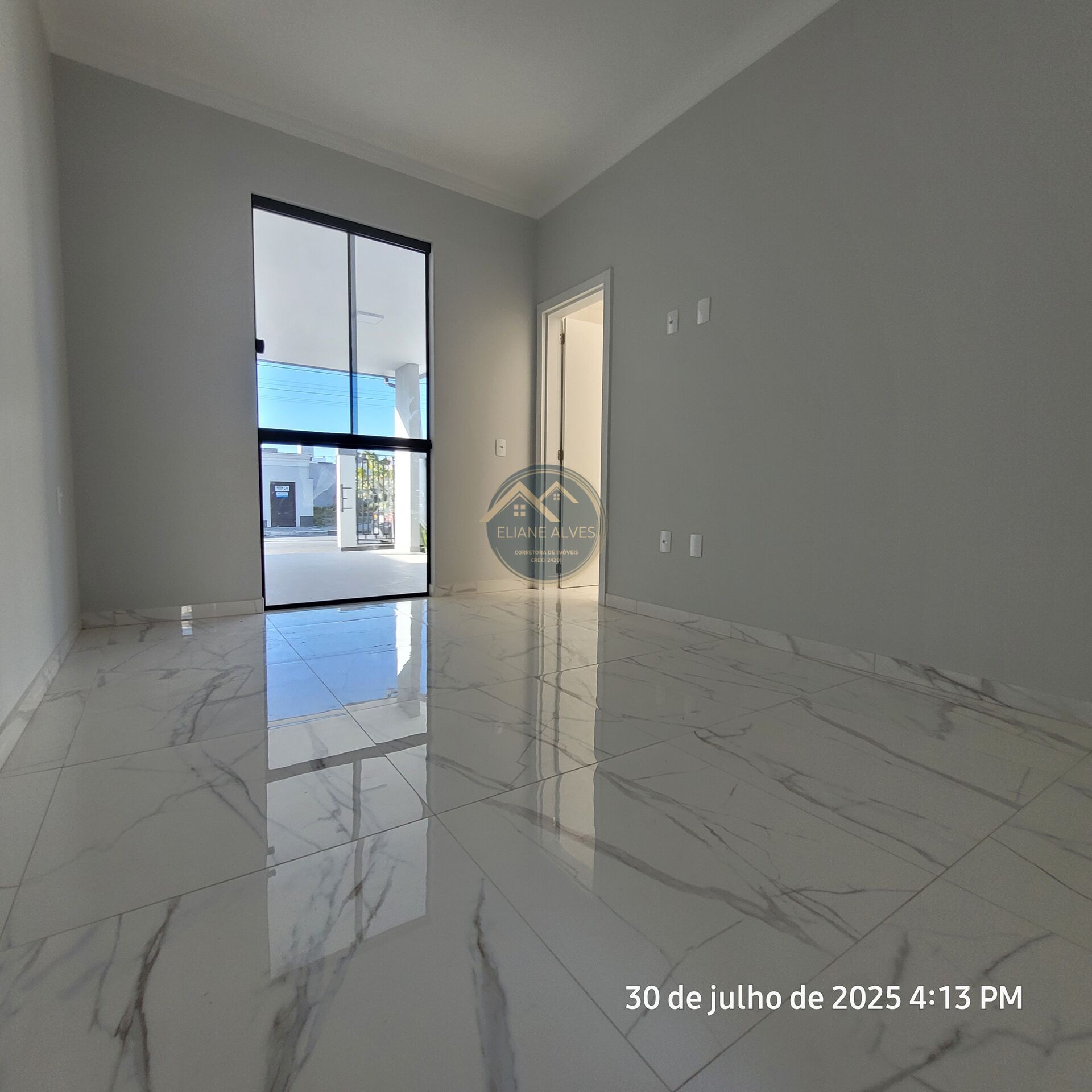 Casa à venda com 3 quartos, 92m² - Foto 14