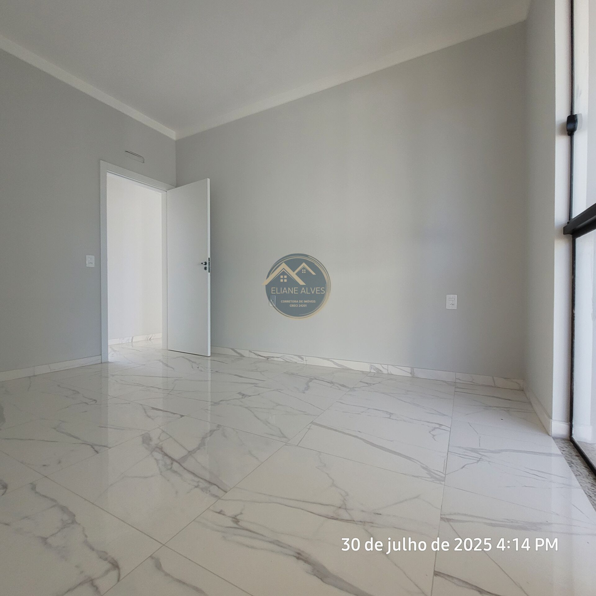 Casa à venda com 3 quartos, 92m² - Foto 17