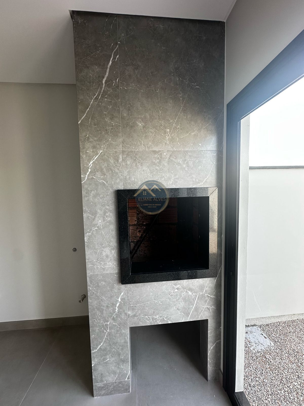 Casa à venda com 2 quartos, 91m² - Foto 10