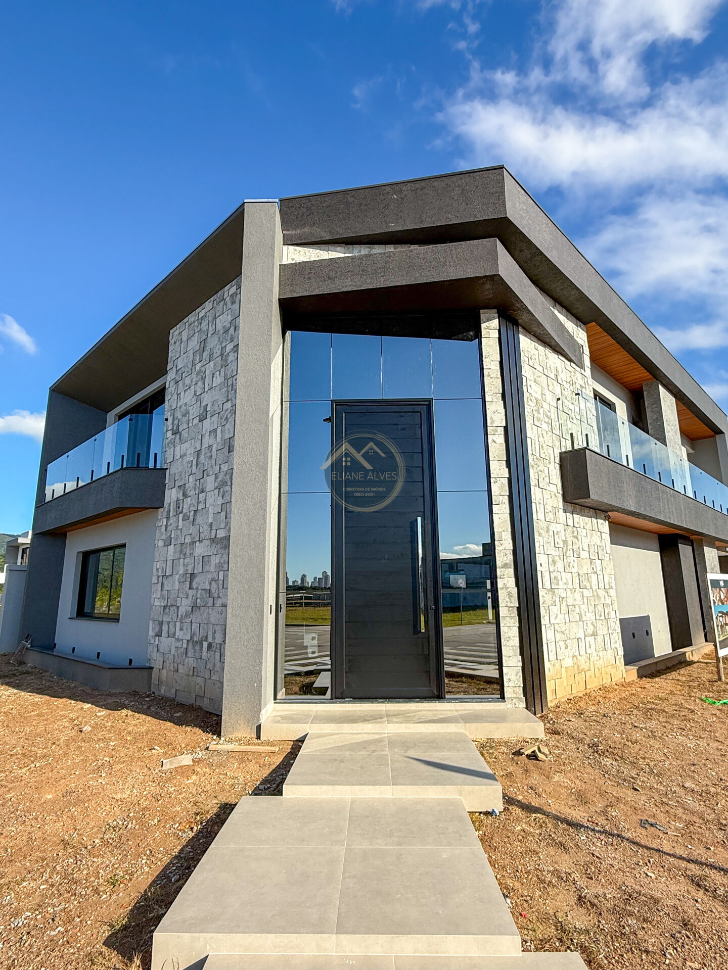 Casa, 4 quartos, 440 m² - Foto 1