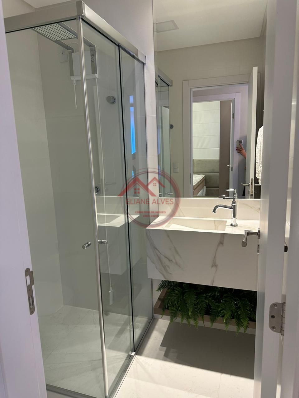 Apartamento à venda com 2 quartos, 68m² - Foto 12