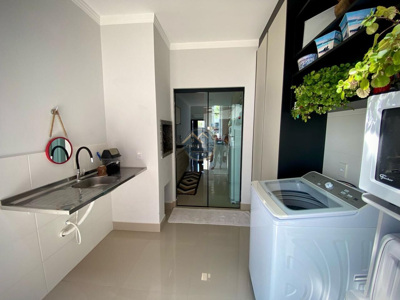 Casa à venda com 2 quartos, 79m² - Foto 12