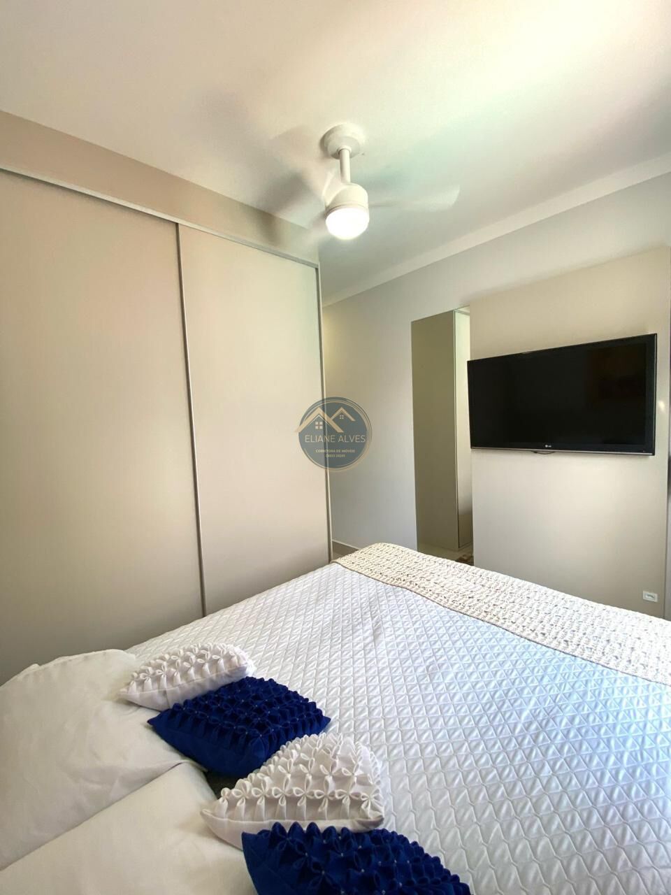 Casa à venda com 2 quartos, 79m² - Foto 18