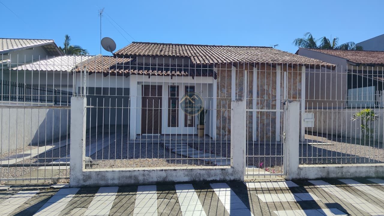 Casa, 3 quartos, 113 m² - Foto 1