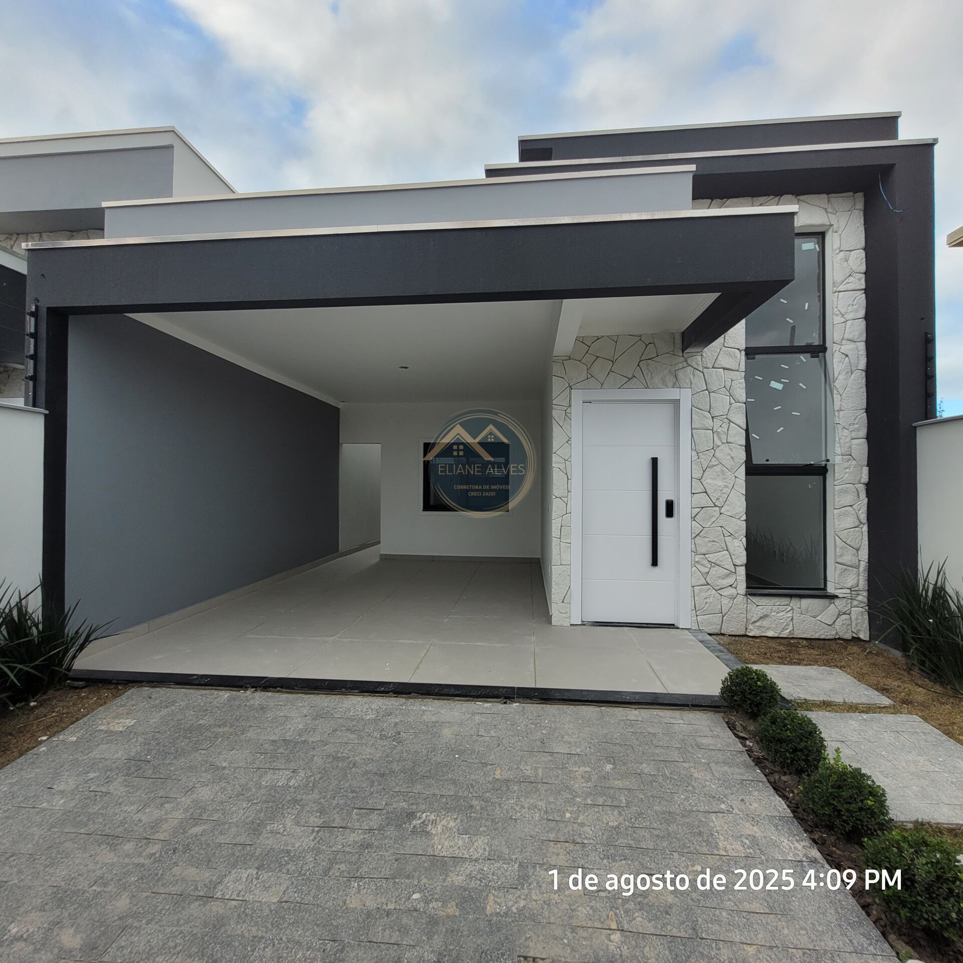 Casa, 3 quartos, 113 m² - Foto 1