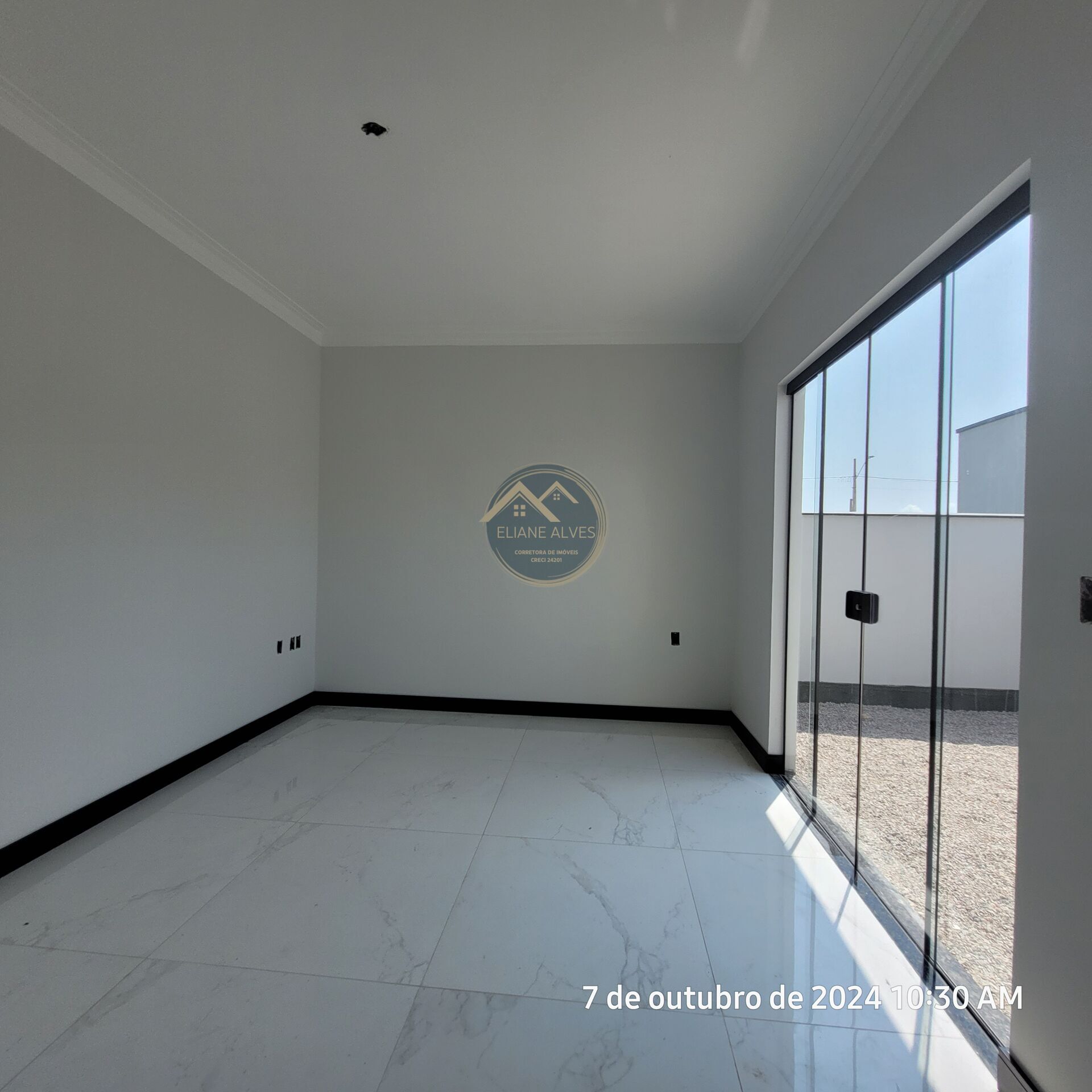 Casa à venda com 3 quartos, 107m² - Foto 17