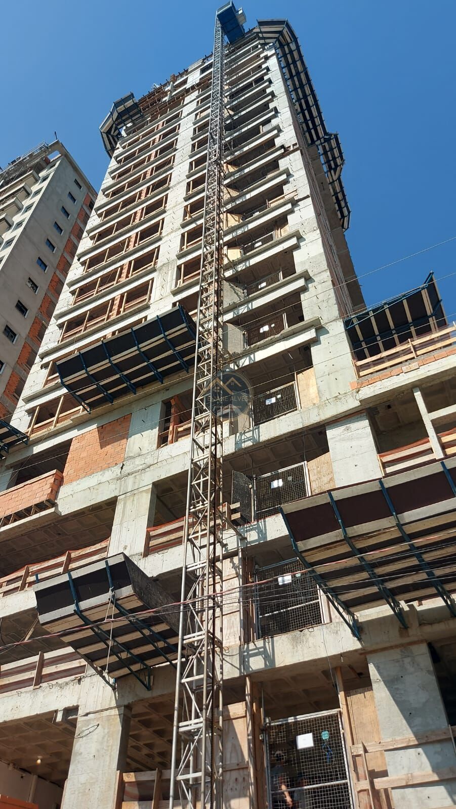 Apartamento à venda com 2 quartos, 78m² - Foto 4