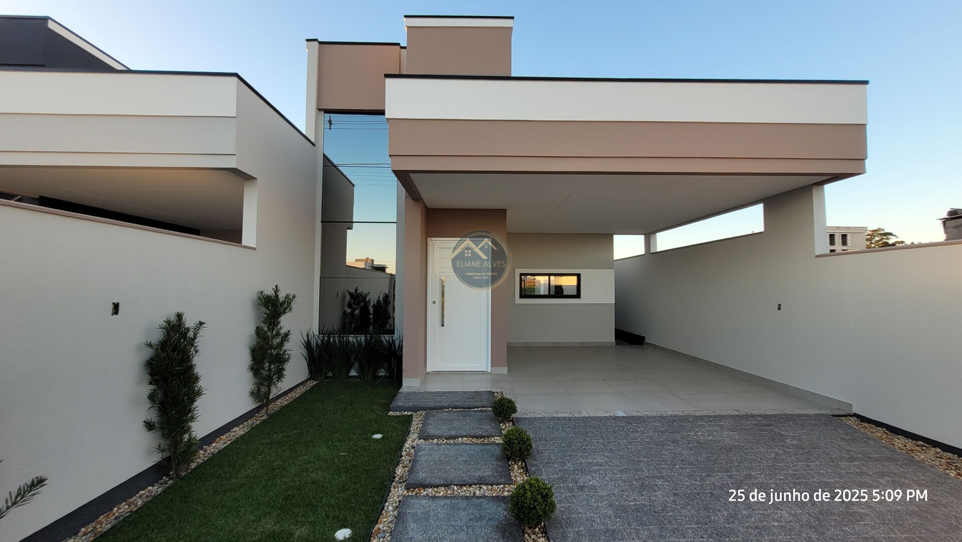 Casa à venda com 2 quartos, 85m² - Foto 5