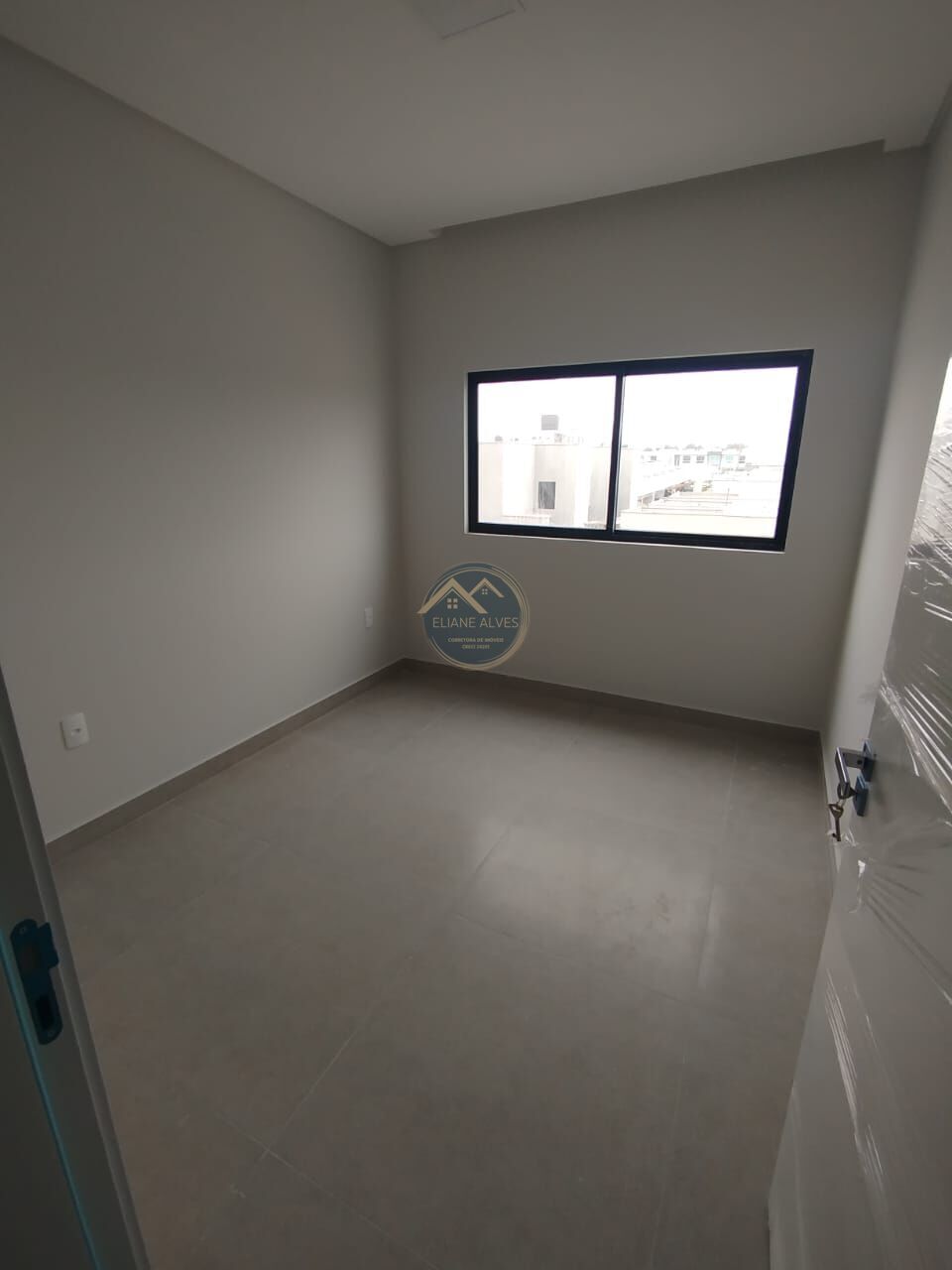 Apartamento à venda com 2 quartos, 62m² - Foto 7