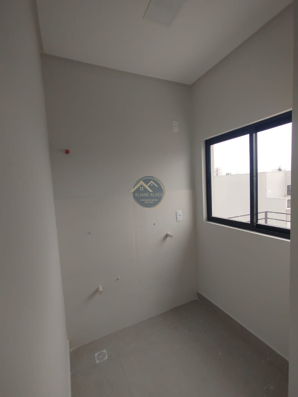 Apartamento à venda com 2 quartos, 62m² - Foto 5