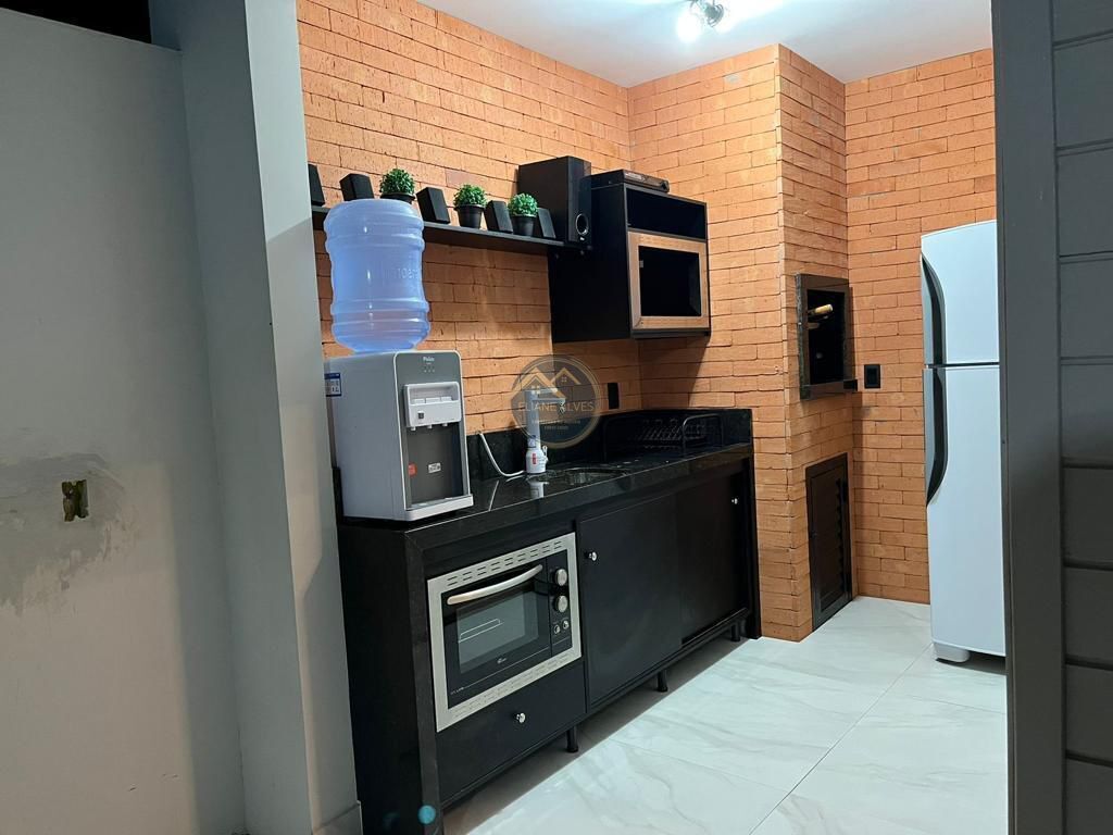 Casa à venda com 3 quartos, 110m² - Foto 8