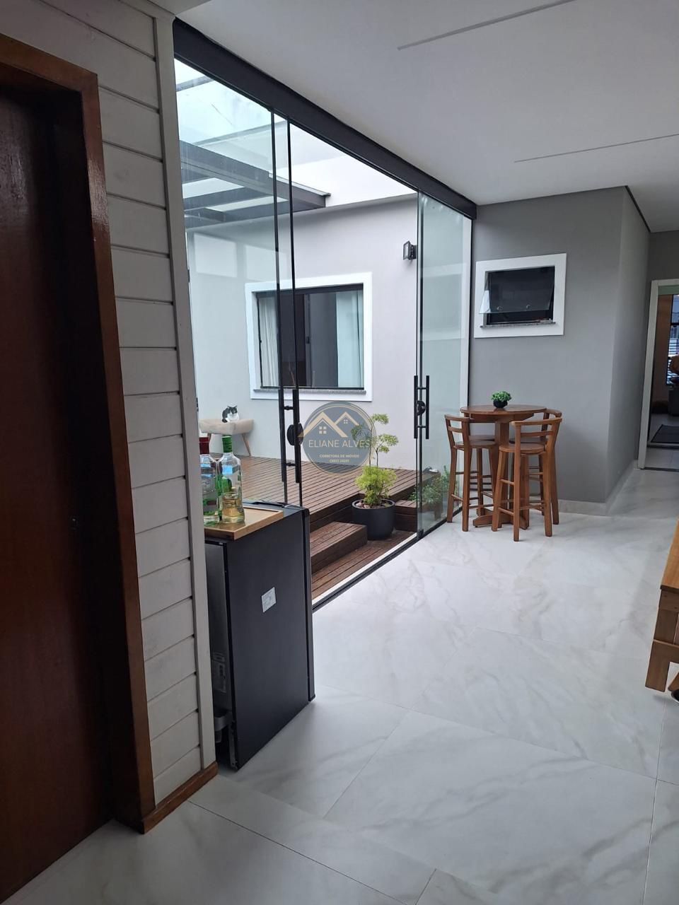 Casa à venda com 3 quartos, 110m² - Foto 6