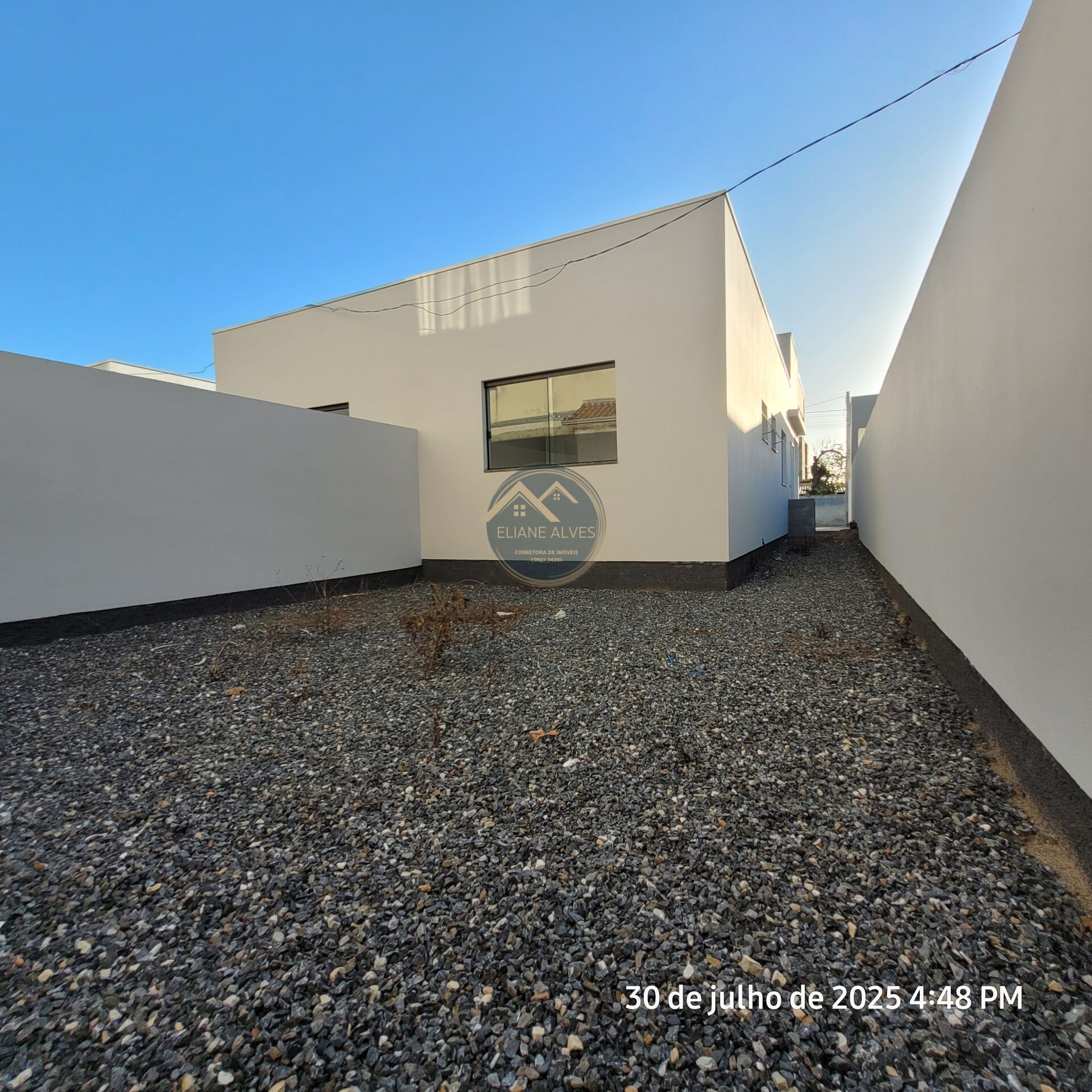 Casa à venda com 2 quartos, 56m² - Foto 14