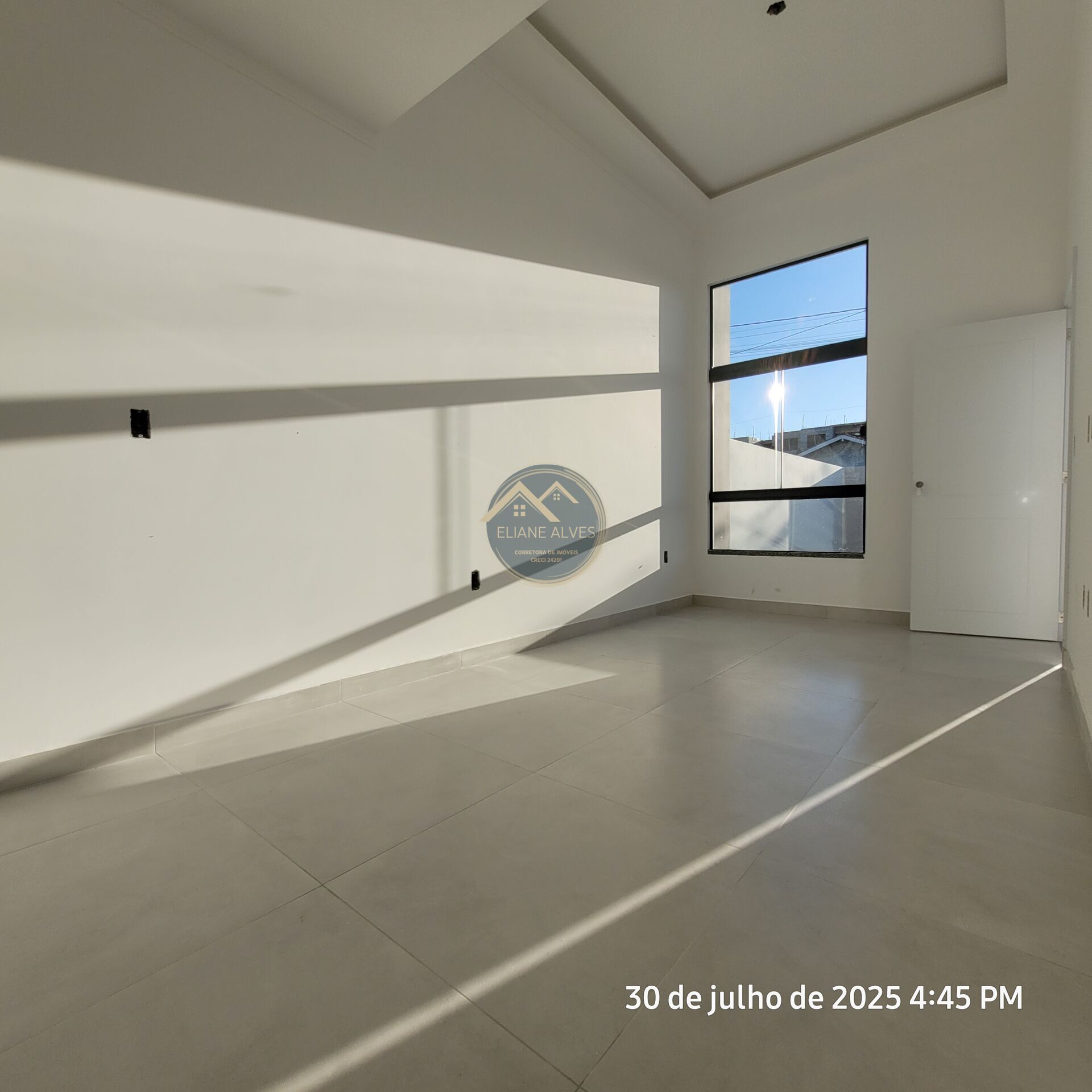 Casa à venda com 2 quartos, 56m² - Foto 5