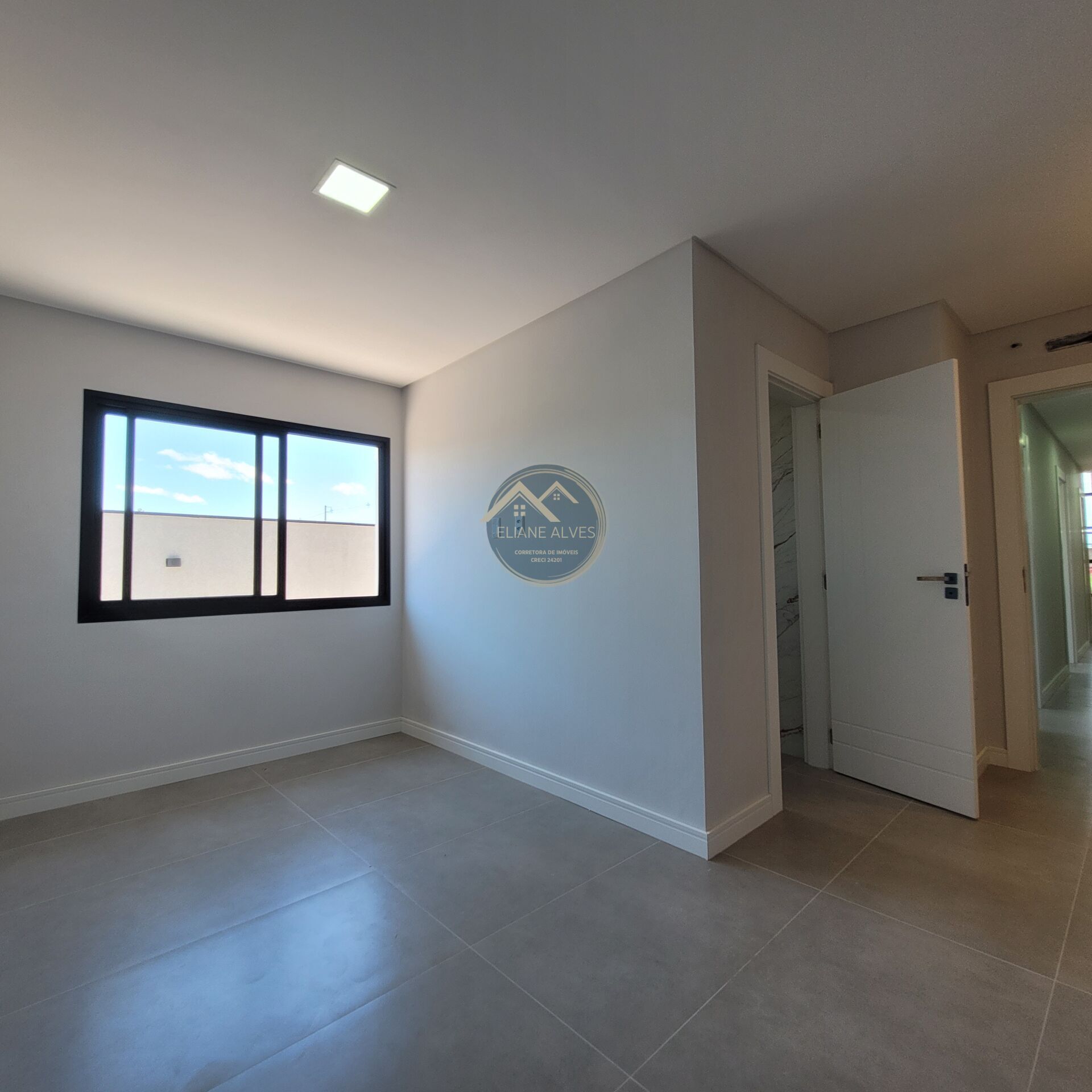 Casa à venda com 3 quartos, 100m² - Foto 19