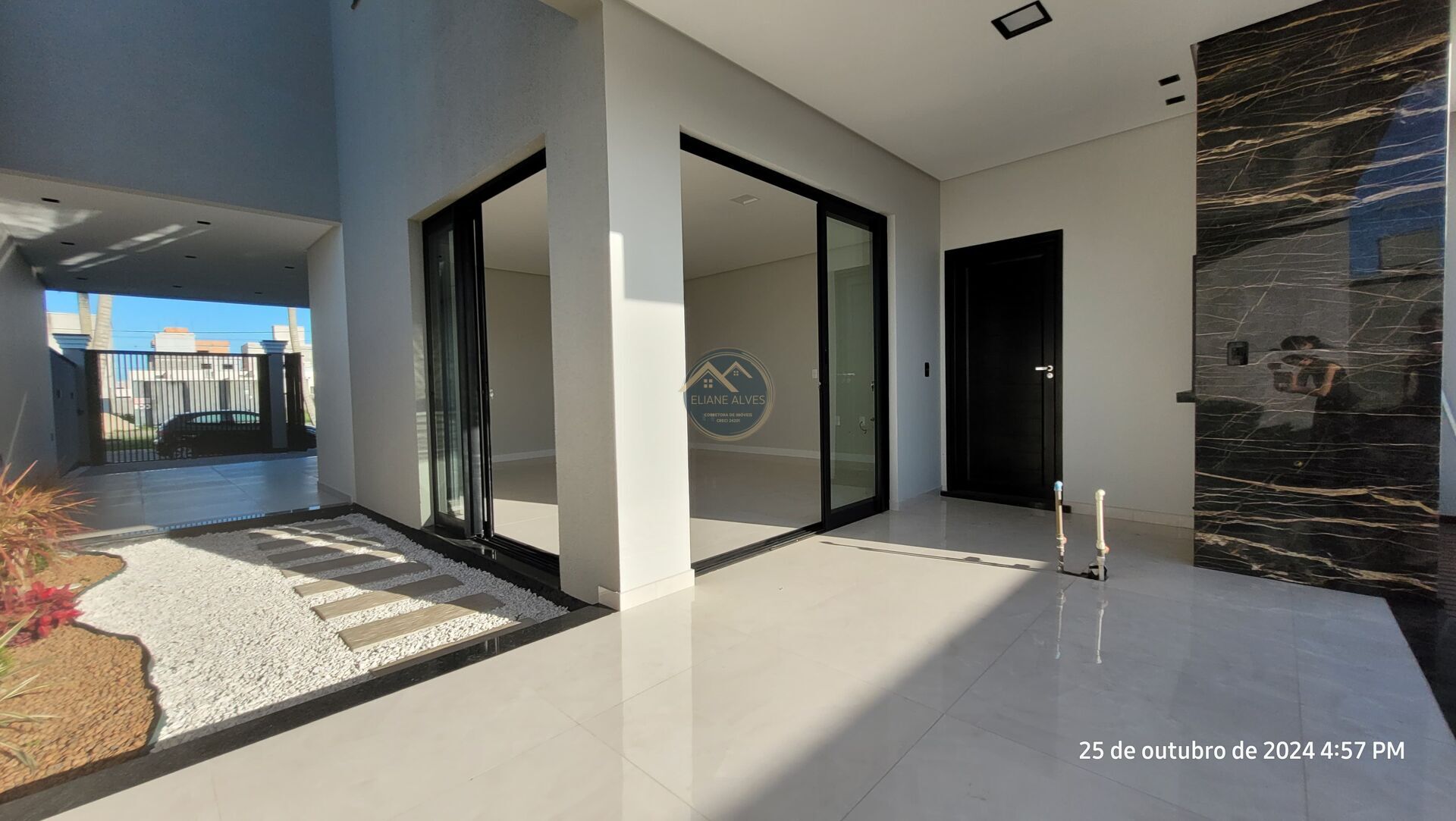 Casa à venda com 3 quartos, 157m² - Foto 8