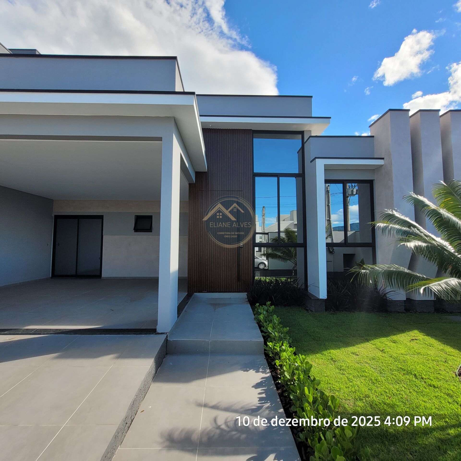 Casa, 3 quartos, 127 m² - Foto 1