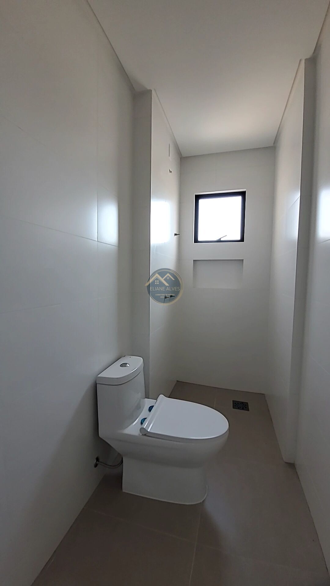 Apartamento à venda com 2 quartos, 70m² - Foto 14