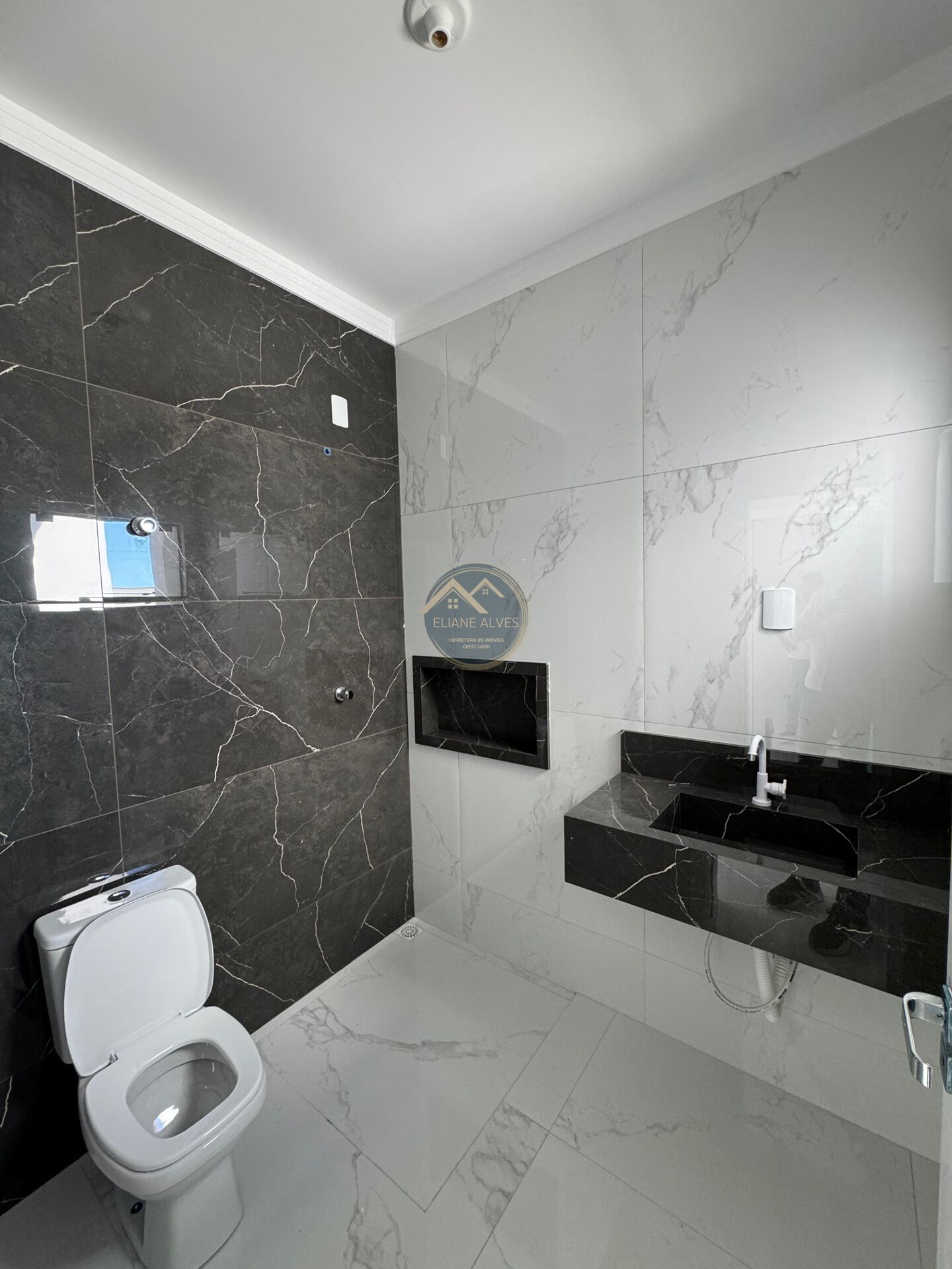 Casa à venda com 3 quartos, 91m² - Foto 13