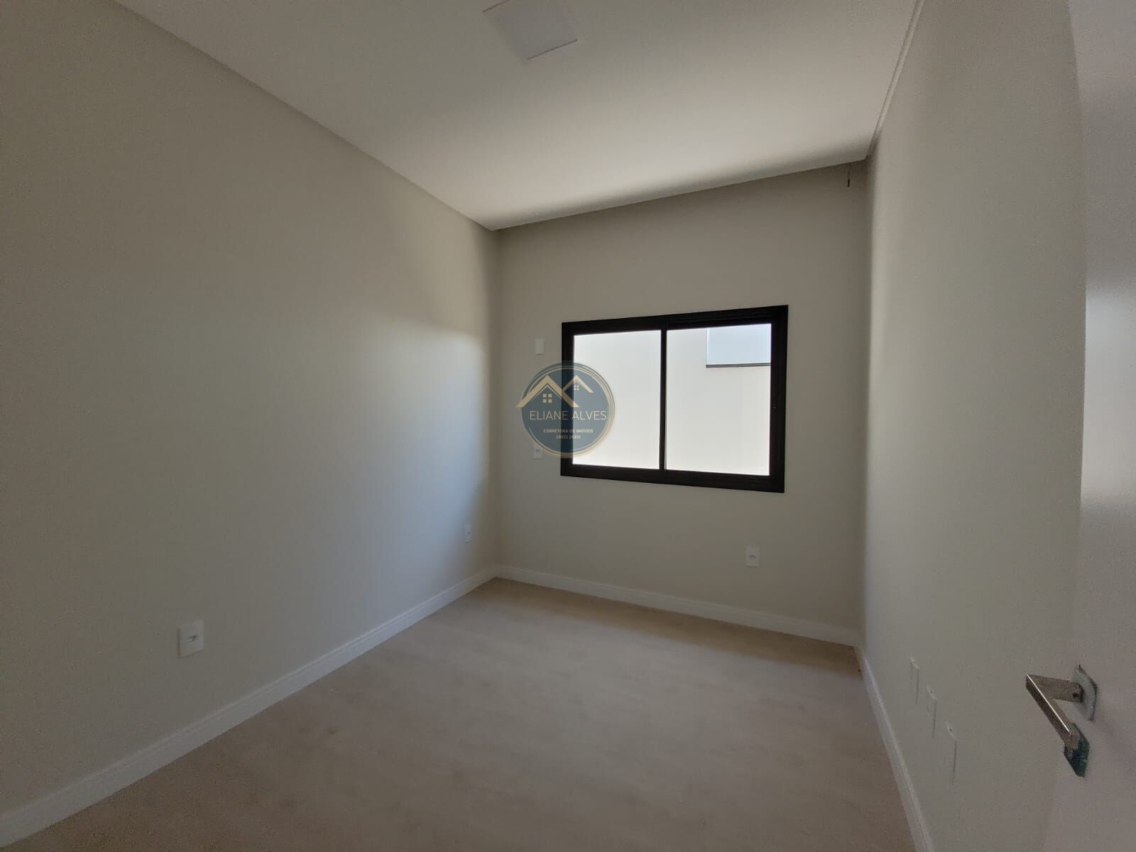 Casa à venda com 3 quartos, 99m² - Foto 20