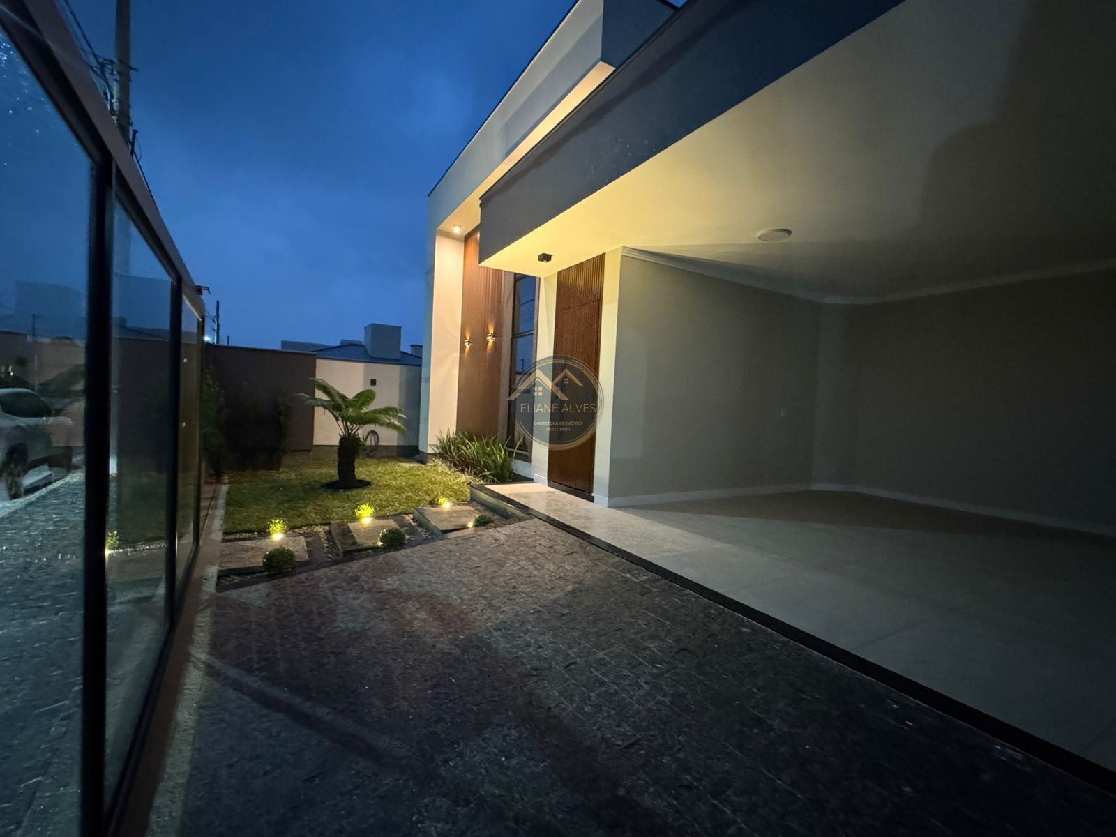 Casa, 3 quartos, 131 m² - Foto 2